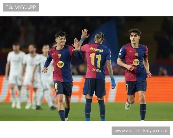 巴萨新中场组合连续组织威胁，场面极富观赏性